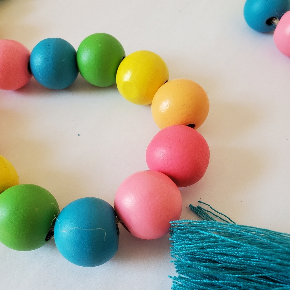 Spring Garland - Picture 2 of 6